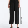 Pantaloni croi larg, cu talie înaltă, cu textură Soft Touch, din modal Pantaloni croi larg, cu talie înaltă, cu textură Soft Touch, din modal