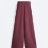 Pantaloni cu croi drept din amestec de bumbac Pantaloni cu croi drept din amestec de bumbac