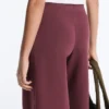 Pantaloni cu croi drept din amestec de bumbac Pantaloni cu croi drept din amestec de bumbac