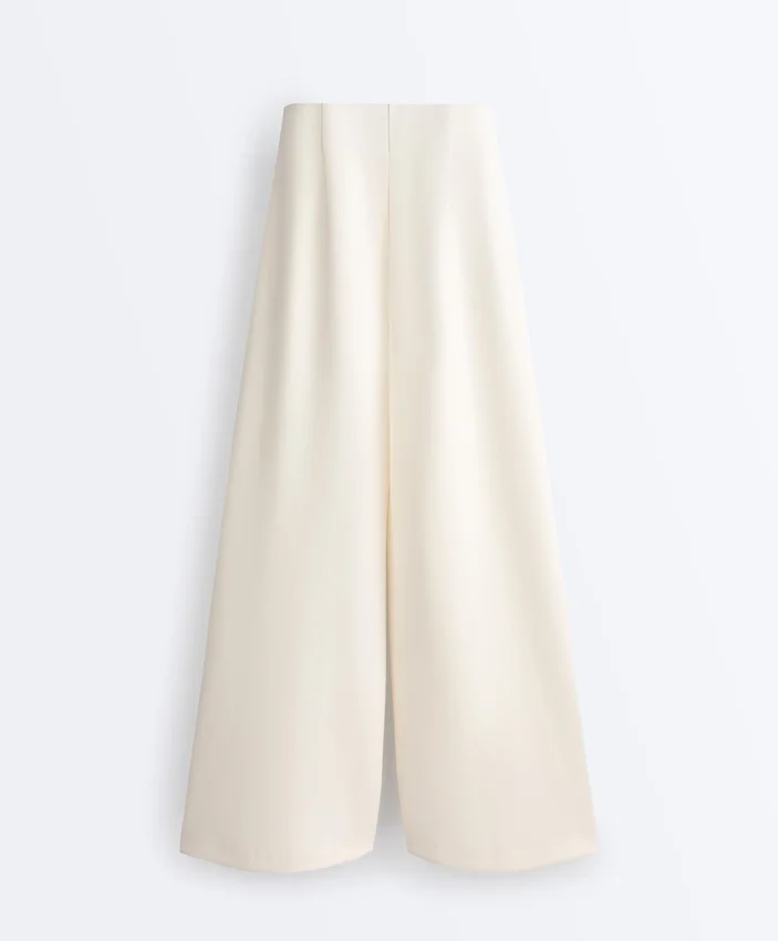 Pantaloni cu croi drept, din modal Soft Touch la atingere și cu bordură Pantaloni cu croi drept, din modal Soft Touch la atingere și cu bordură