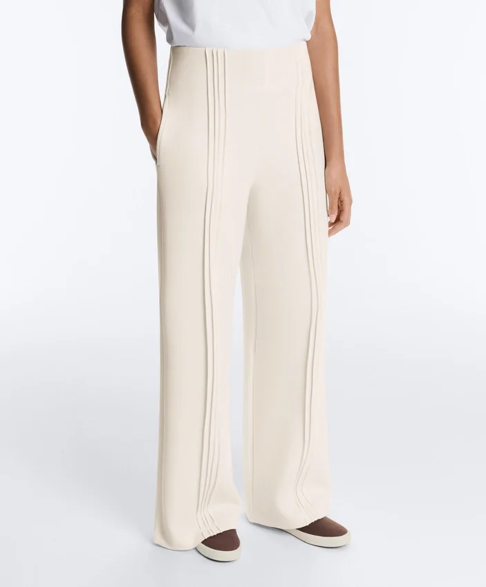 Pantaloni cu croi drept, din modal Soft Touch la atingere și cu bordură Pantaloni cu croi drept, din modal Soft Touch la atingere și cu bordură