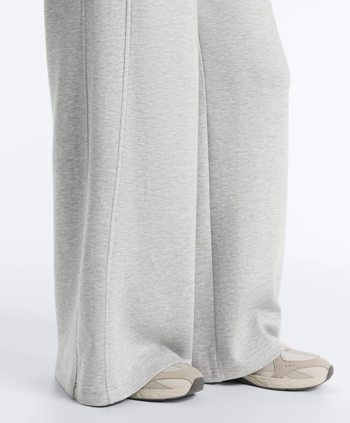 Pantaloni cu croi drept din piqué melanj Pantaloni cu croi drept din piqué melanj