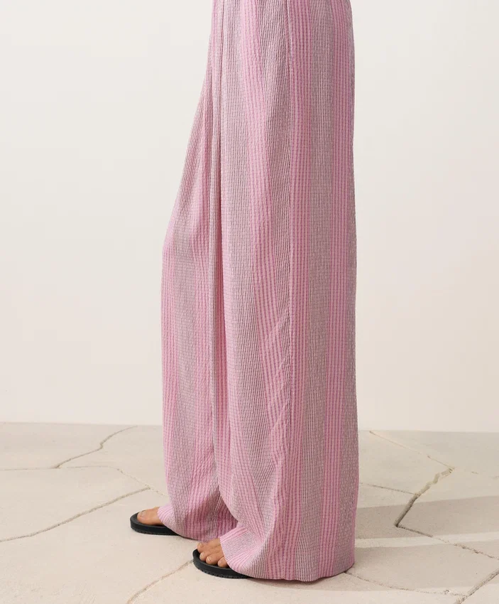 Pantaloni cu croi drept și dungi Pantaloni cu croi drept și dungi