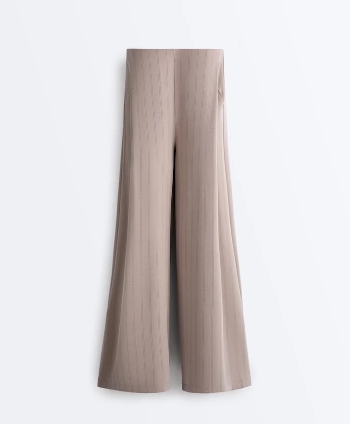 Pantaloni cu croi larg, cu dungi, din modal Soft Touch la atingere Pantaloni cu croi larg, cu dungi, din modal Soft Touch la atingere