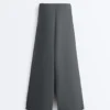 Pantaloni cu croi larg, cu textură Soft Touch, cu pliuri laterale și din modal Pantaloni cu croi larg, cu textură Soft Touch, cu pliuri laterale și din modal