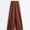 Pantaloni cu croi larg și talie înaltă din bumbac piqué Pantaloni cu croi larg și talie înaltă din bumbac piqué