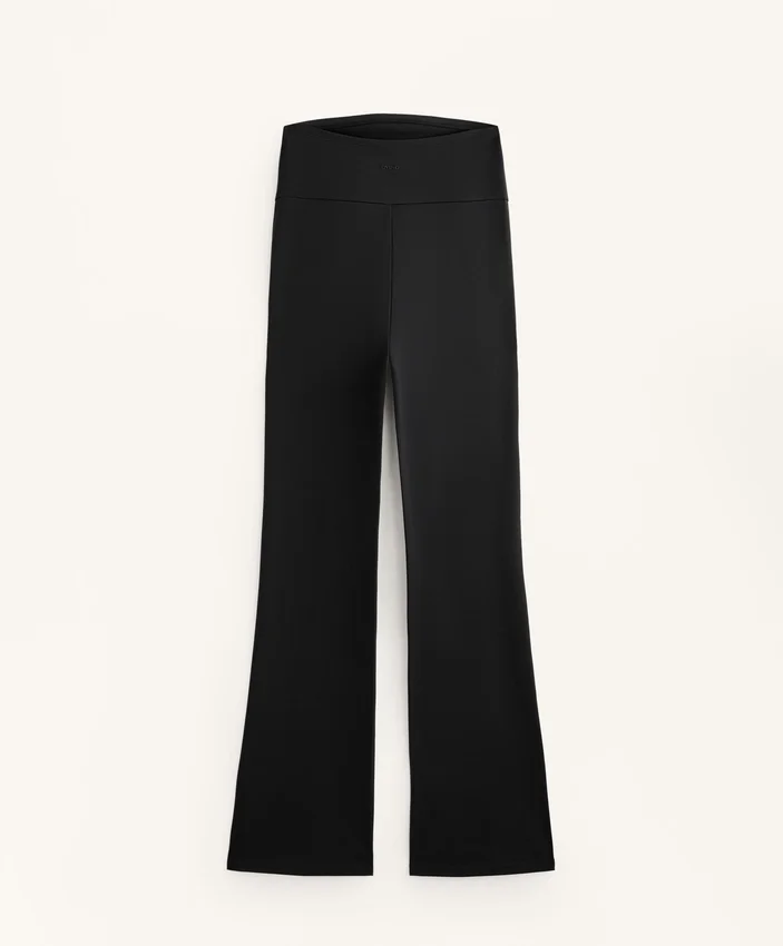 Pantaloni de maternitate Warm Flare Pantaloni de maternitate Warm Flare