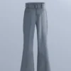 Pantaloni de schi elastici, cu talie înaltă și croi evazat, rezistenți la apă Pantaloni de schi elastici, cu talie înaltă și croi evazat, rezistenți la apă