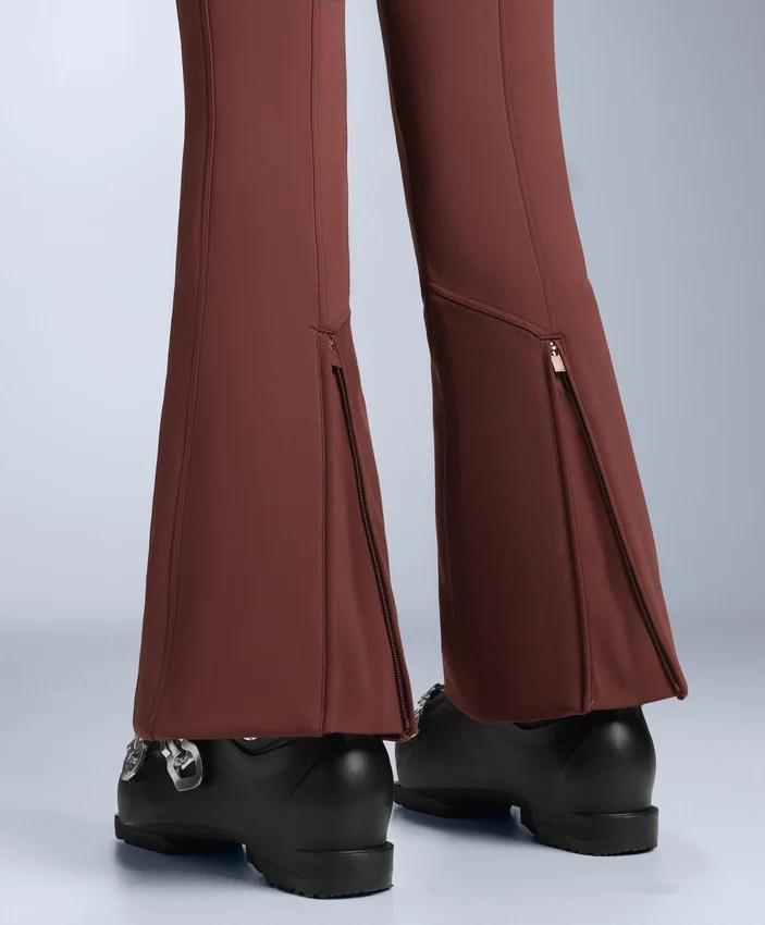 Pantaloni de schi elastici, cu talie înaltă și croi evazat, rezistenți la apă Pantaloni de schi elastici, cu talie înaltă și croi evazat, rezistenți la apă