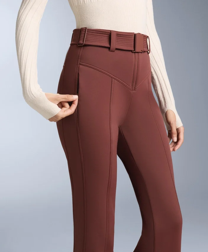 Pantaloni de schi elastici, cu talie înaltă și croi evazat, rezistenți la apă Pantaloni de schi elastici, cu talie înaltă și croi evazat, rezistenți la apă