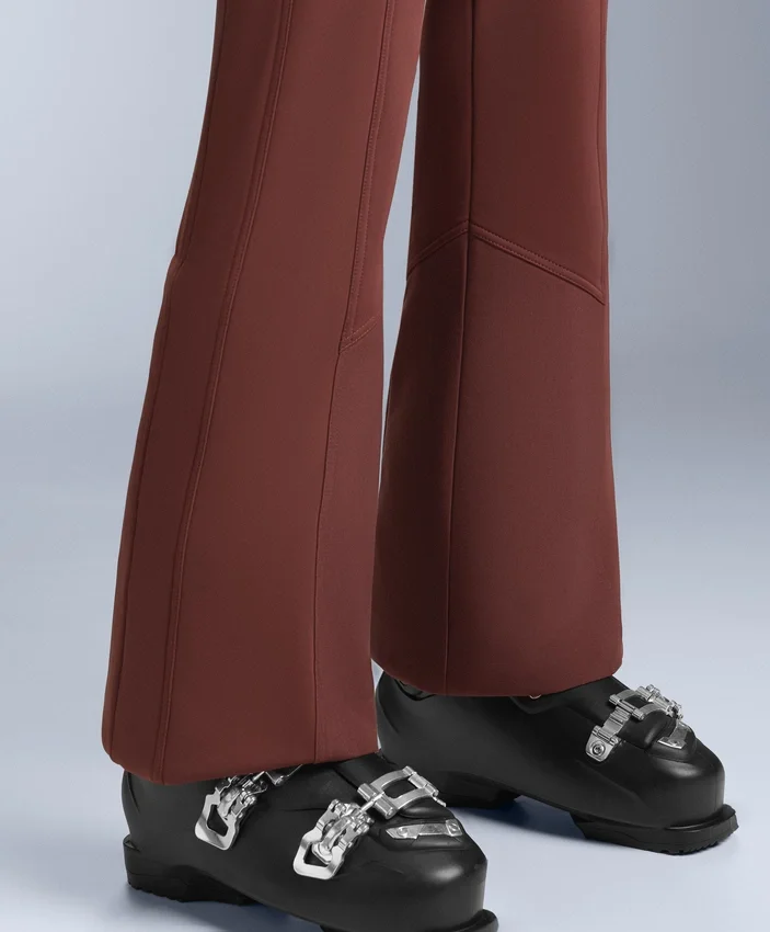 Pantaloni de schi elastici, cu talie înaltă și croi evazat, rezistenți la apă Pantaloni de schi elastici, cu talie înaltă și croi evazat, rezistenți la apă