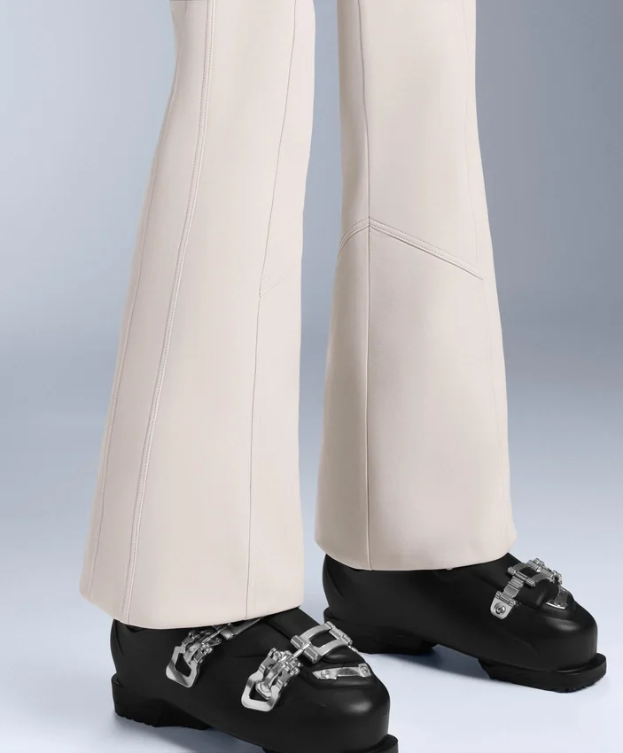 Pantaloni de schi elastici, cu talie înaltă și croi evazat, rezistenți la apă Pantaloni de schi elastici, cu talie înaltă și croi evazat, rezistenți la apă