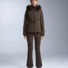 Pantaloni de schi elastici, rezistenți la apă, cu croi evazat pe toată lungimea Pantaloni de schi elastici, rezistenți la apă, cu croi evazat pe toată lungimea