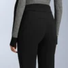 Pantaloni de schi elastici, rezistenți la apă, cu croi evazat pe toată lungimea Pantaloni de schi elastici, rezistenți la apă, cu croi evazat pe toată lungimea