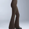 Pantaloni de schi elastici, rezistenți la apă, cu croi evazat pe toată lungimea Pantaloni de schi elastici, rezistenți la apă, cu croi evazat pe toată lungimea