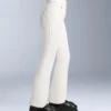 Pantaloni de schi evazați, elastici și rezistenți la apă Pantaloni de schi evazați, elastici și rezistenți la apă
