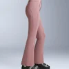 Pantaloni de schi evazați, elastici și rezistenți la apă Pantaloni de schi evazați, elastici și rezistenți la apă