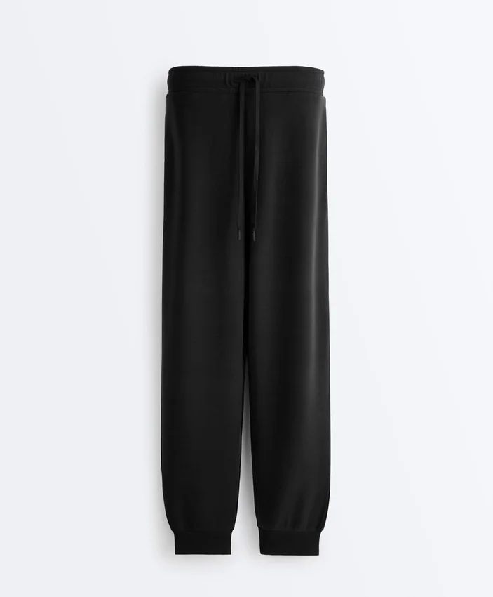 Pantaloni de trening mulati din material modal cu textura Soft Touch Pantaloni de trening mulati din material modal cu textura Soft Touch