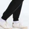 Pantaloni de trening mulati din material modal cu textura Soft Touch Pantaloni de trening mulati din material modal cu textura Soft Touch