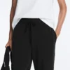 Pantaloni de trening mulati din material modal cu textura Soft Touch Pantaloni de trening mulati din material modal cu textura Soft Touch