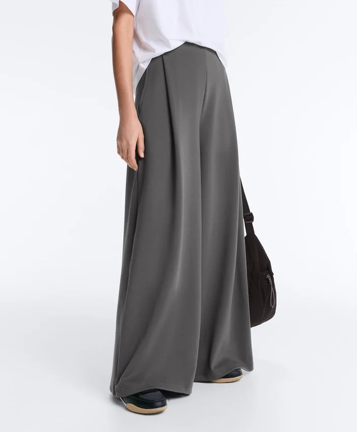 Pantaloni din bumbac piqué cu talie înaltă și croi larg Pantaloni din bumbac piqué cu talie înaltă și croi larg