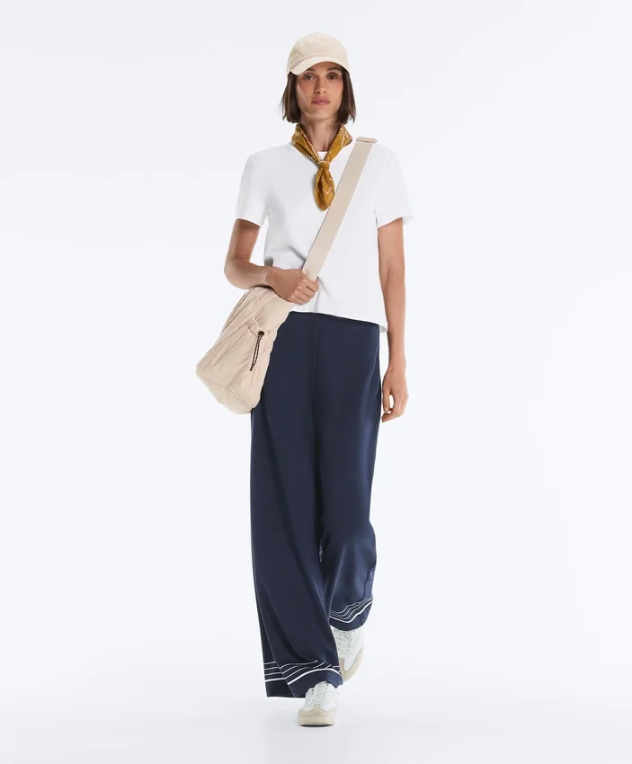 Pantaloni din modal cu textură Soft Touch, cu detalii cu dungi marinărești Pantaloni din modal cu textură Soft Touch, cu detalii cu dungi marinărești