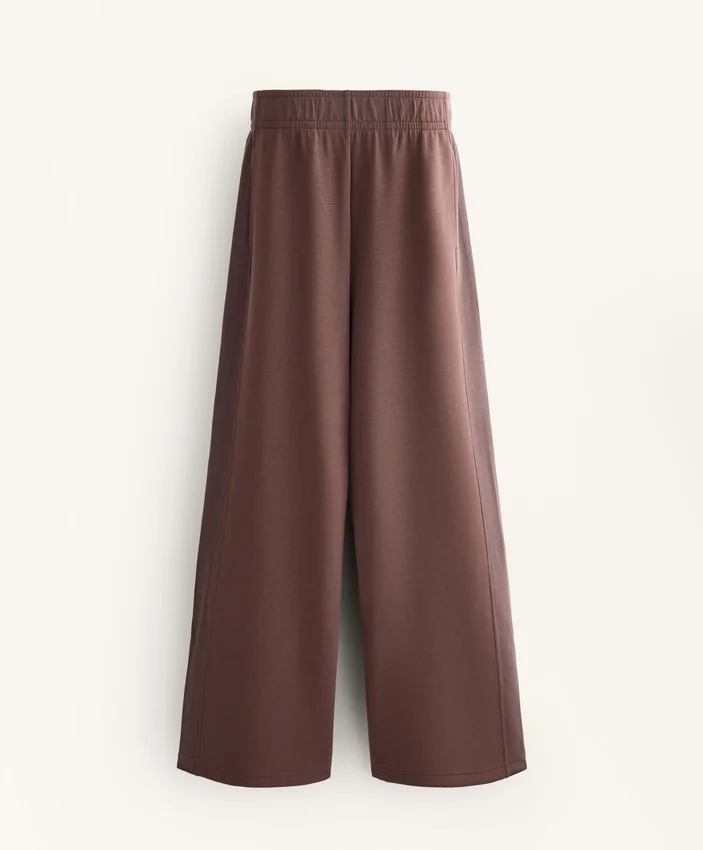 Pantaloni drepți cu croi larg, cu nervuri, din modal periat Pantaloni drepți cu croi larg, cu nervuri, din modal periat