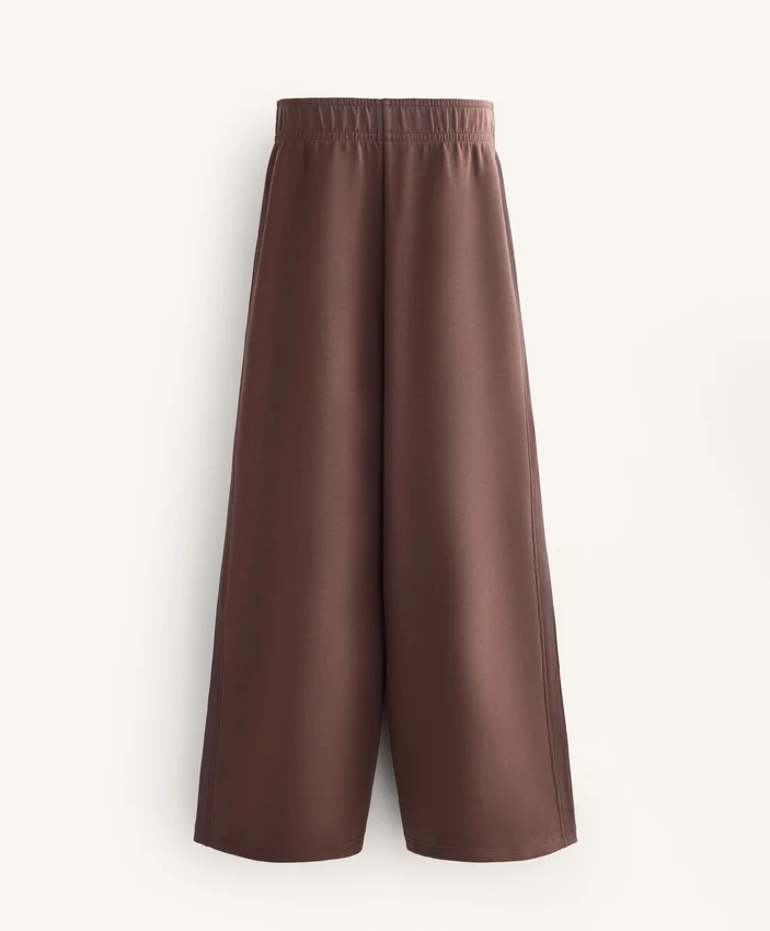Pantaloni drepți cu croi larg, cu nervuri, din modal periat Pantaloni drepți cu croi larg, cu nervuri, din modal periat