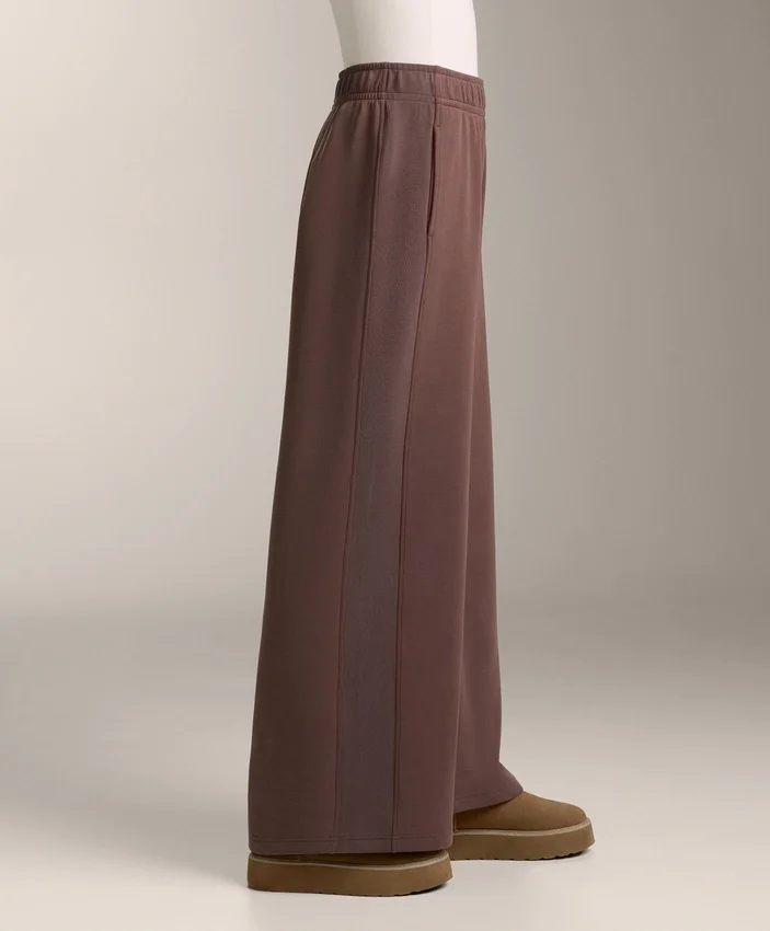 Pantaloni drepți cu croi larg, cu nervuri, din modal periat Pantaloni drepți cu croi larg, cu nervuri, din modal periat