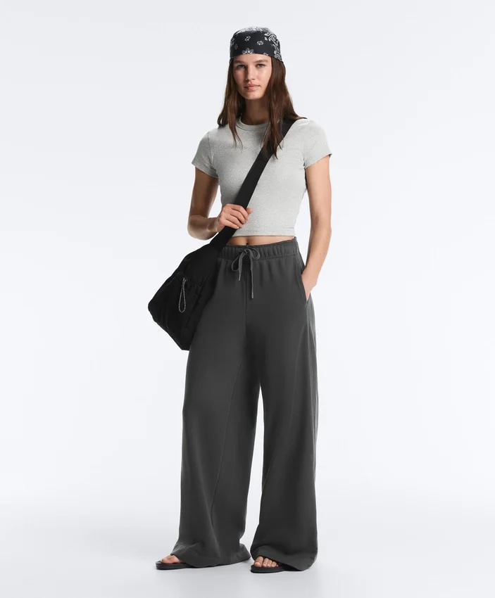 Pantaloni drepți din amestec de bumbac și fleece Pantaloni drepți din amestec de bumbac și fleece