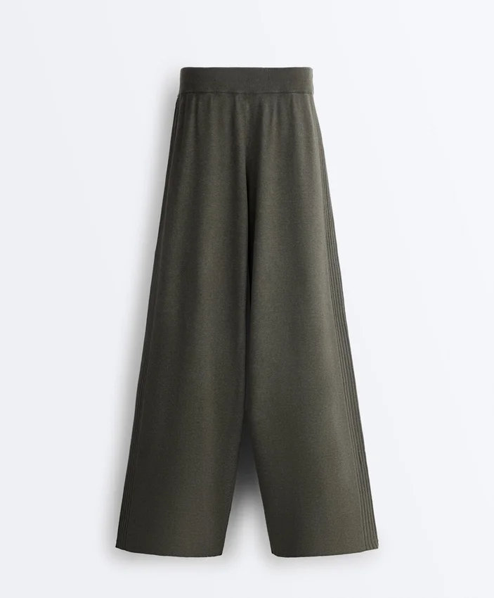 Pantaloni drepți din tricot cu nervuri Pantaloni drepți din tricot cu nervuri
