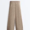 Pantaloni drepți din tricot cu nervuri