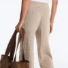 Pantaloni drepți din tricot cu nervuri Pantaloni drepți din tricot cu nervuri