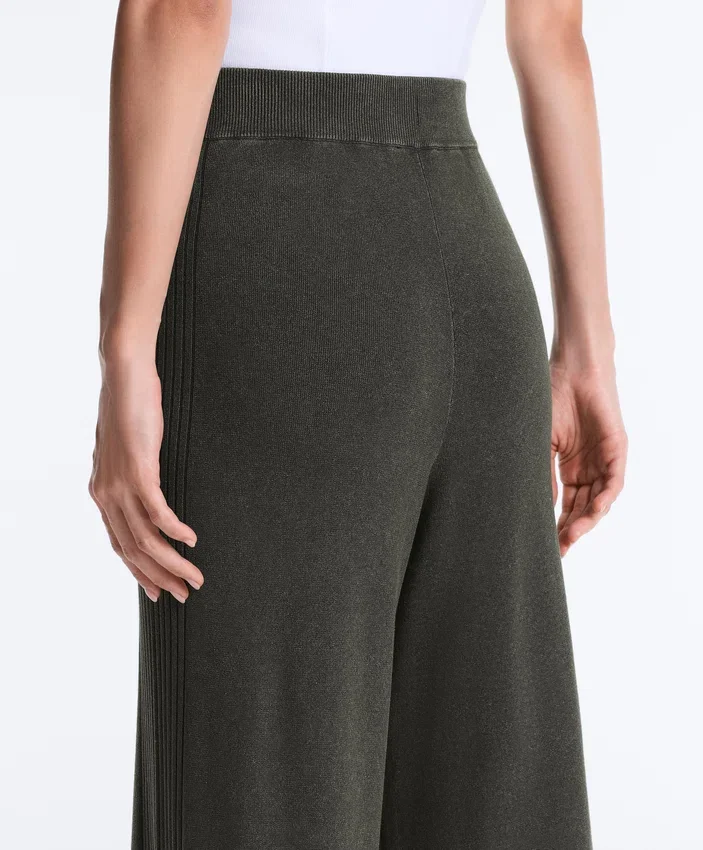 Pantaloni drepți din tricot cu nervuri Pantaloni drepți din tricot cu nervuri