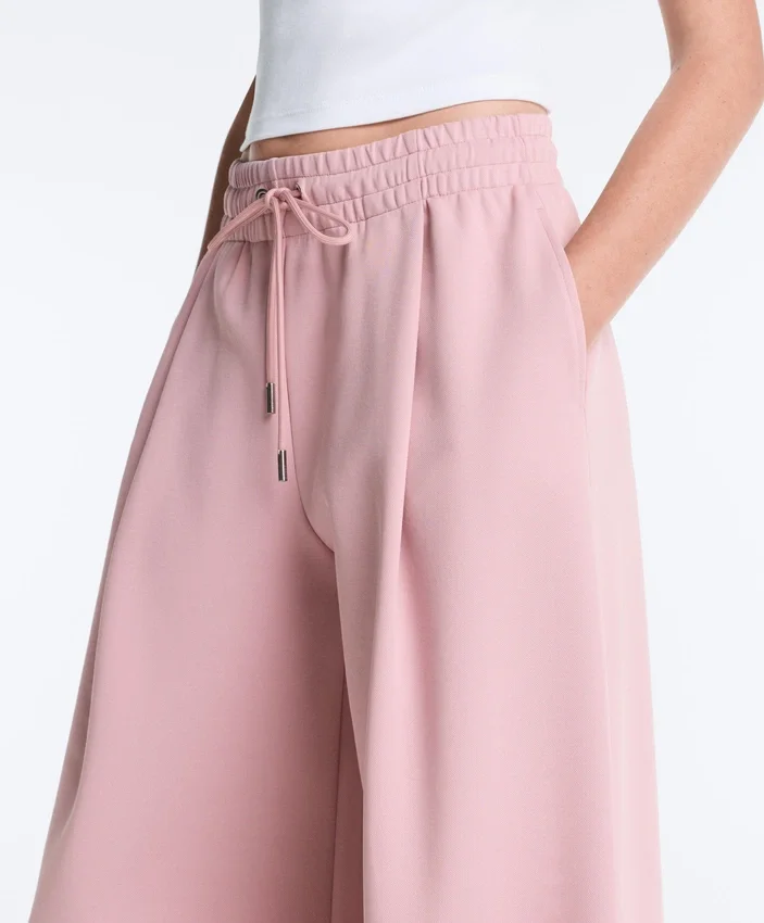 Pantaloni drepți plisați din bumbac piqué Pantaloni drepți plisați din bumbac piqué