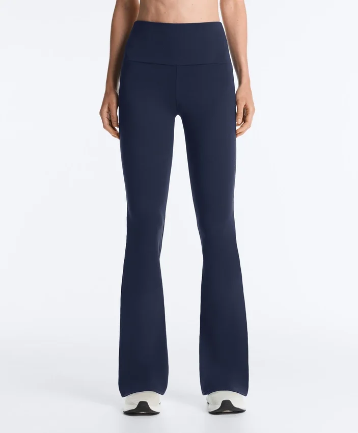 Pantaloni evazați Comfortlux con talia alta Pantaloni evazați Comfortlux con talia alta
