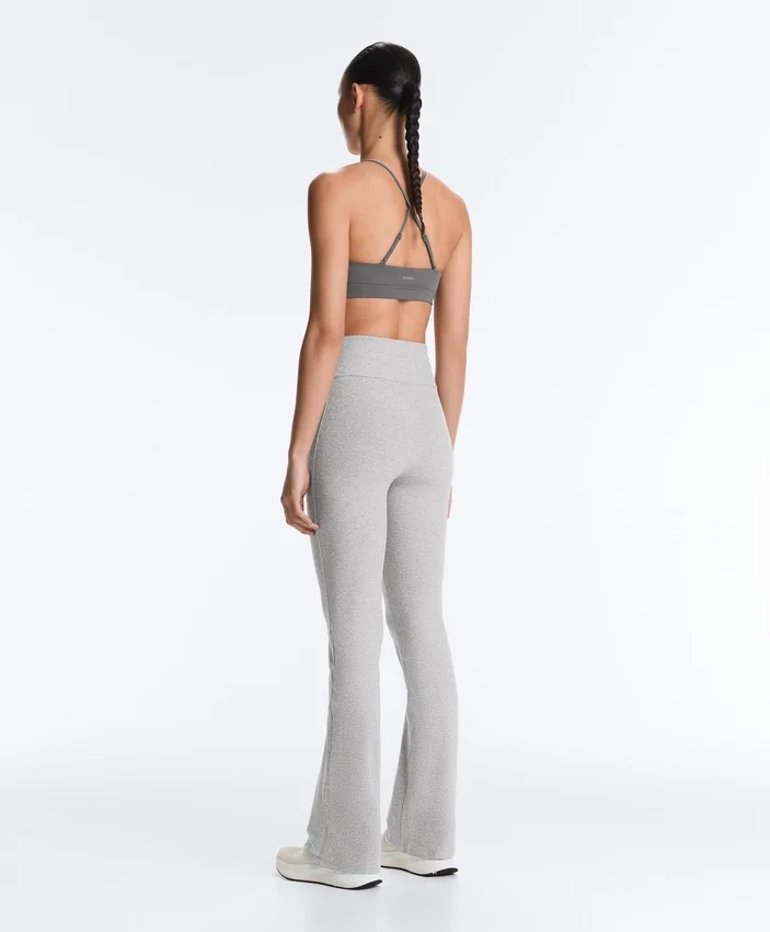 Pantaloni evazați Comfortlux con talia alta Pantaloni evazați Comfortlux con talia alta
