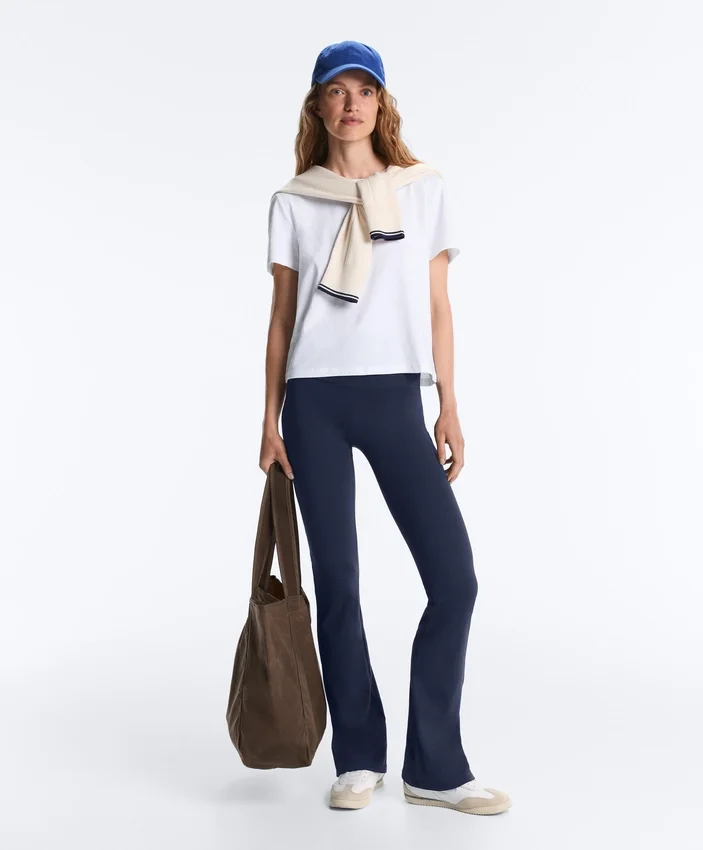Pantaloni evazați Comfortlux con talia alta Pantaloni evazați Comfortlux con talia alta