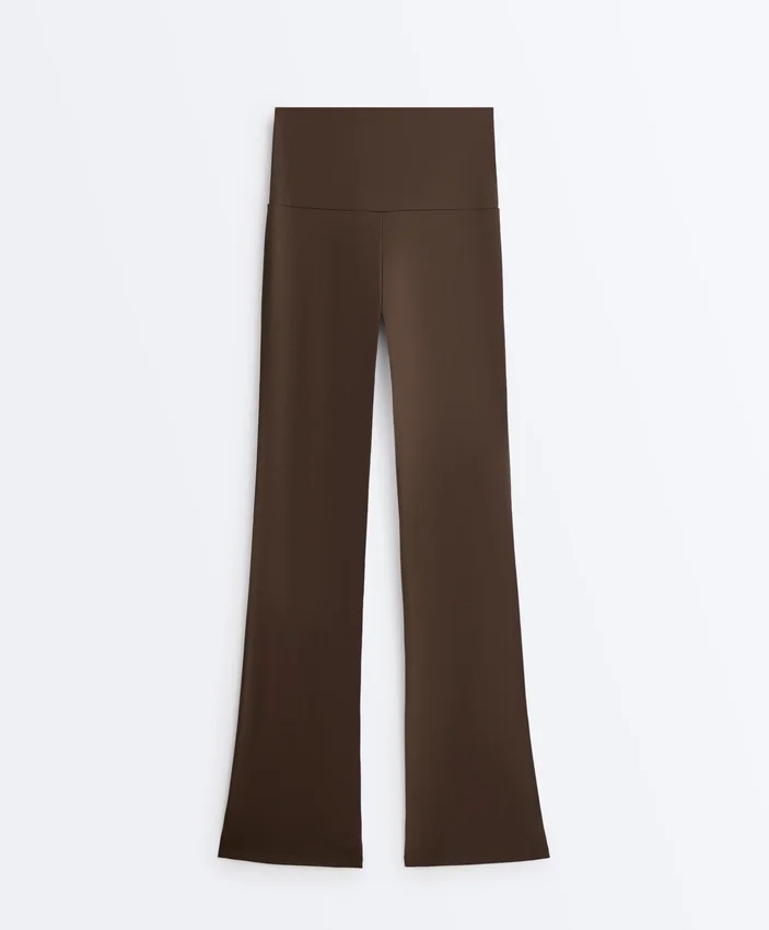 Pantaloni evazați Comfortlux con talia alta Pantaloni evazați Comfortlux con talia alta