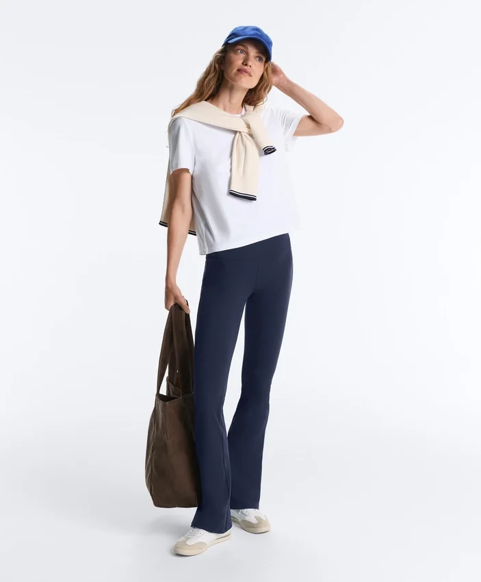 Pantaloni evazați Comfortlux con talia alta Pantaloni evazați Comfortlux con talia alta
