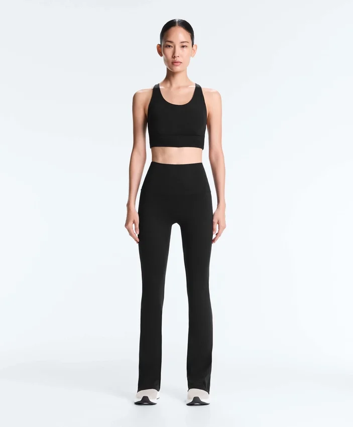 Pantaloni evazați Comfortlux con talia alta Pantaloni evazați Comfortlux con talia alta