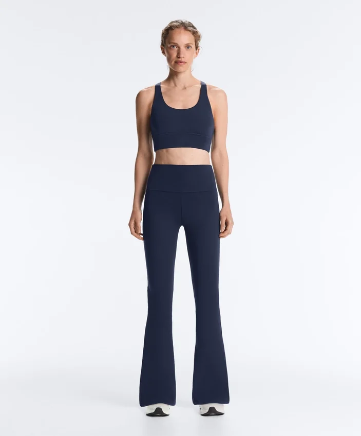 Pantaloni evazați Comfortlux con talia alta Pantaloni evazați Comfortlux con talia alta