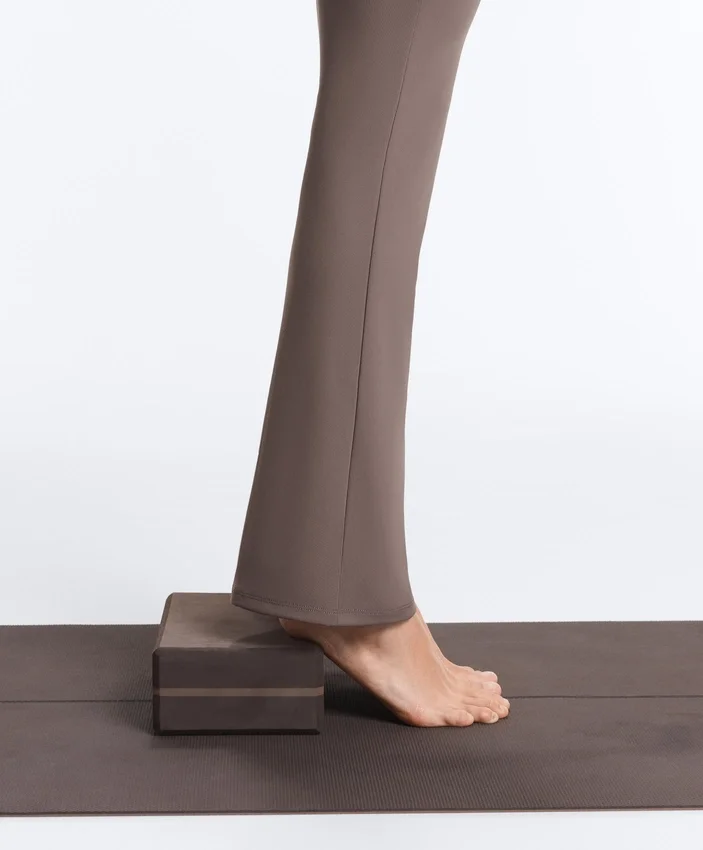 Pantaloni evazați Comfortlux con talia alta Pantaloni evazați Comfortlux con talia alta