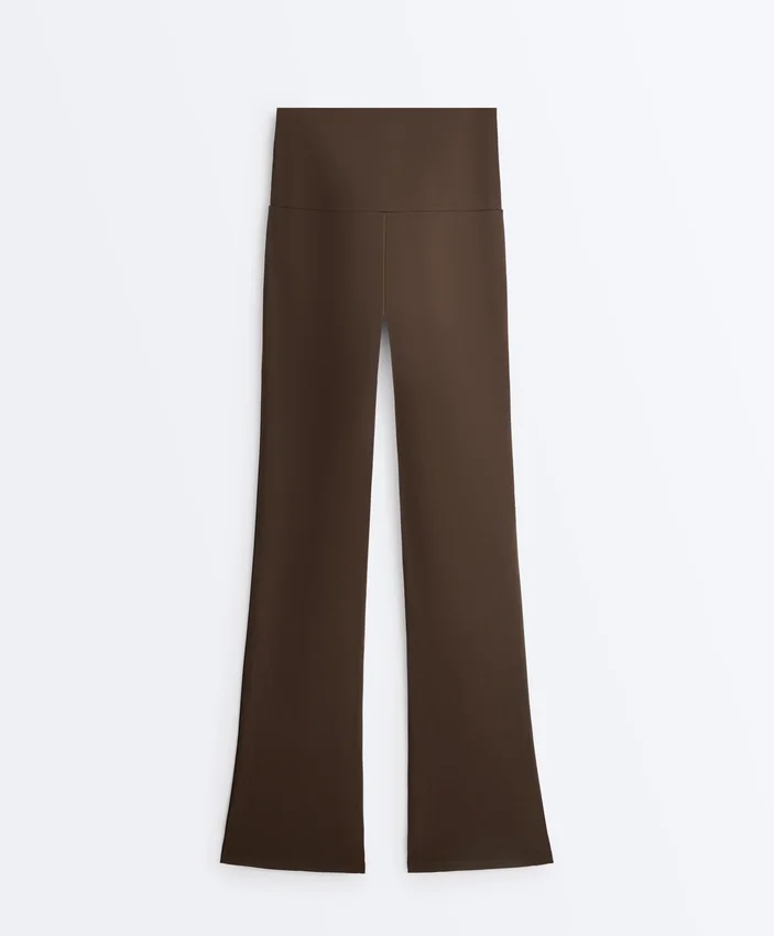 Pantaloni evazați Comfortlux con talia alta Pantaloni evazați Comfortlux con talia alta