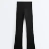 Pantaloni evazați Comfortlux cu talie foarte înaltă Pantaloni evazați Comfortlux cu talie foarte înaltă