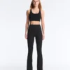 Pantaloni evazați Comfortlux cu talie foarte înaltă Pantaloni evazați Comfortlux cu talie foarte înaltă