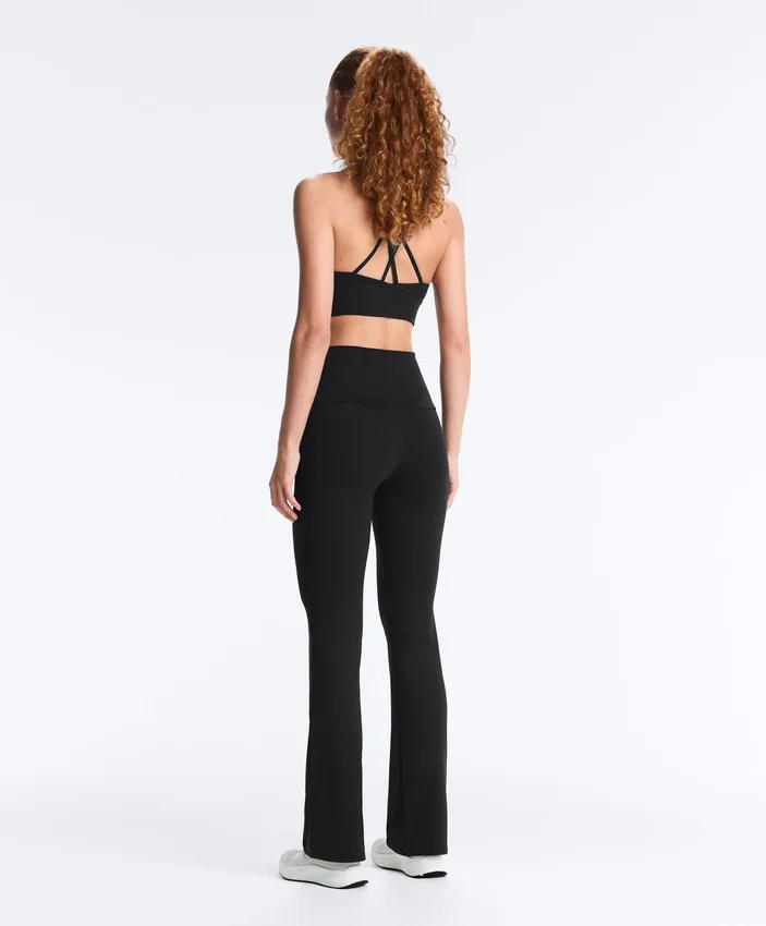 Pantaloni evazați Comfortlux cu talie foarte înaltă Pantaloni evazați Comfortlux cu talie foarte înaltă