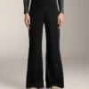Pantaloni evazați cu talie foarte înaltă, din modal periat Pantaloni evazați cu talie foarte înaltă, din modal periat