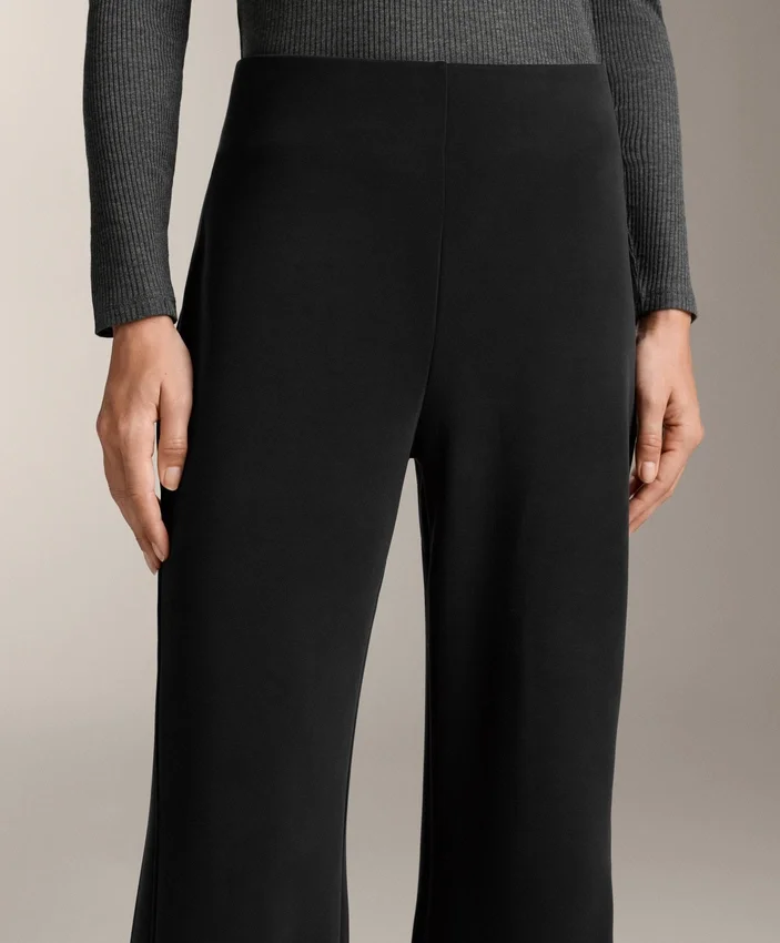 Pantaloni evazați cu talie foarte înaltă, din modal periat Pantaloni evazați cu talie foarte înaltă, din modal periat