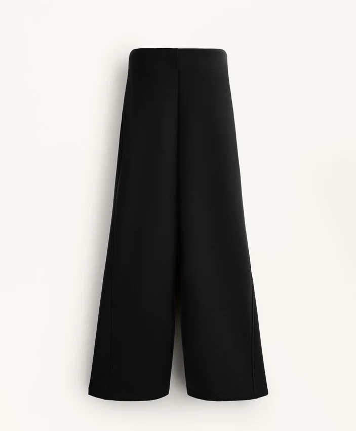 Pantaloni evazați cu talie foarte înaltă, din modal periat Pantaloni evazați cu talie foarte înaltă, din modal periat